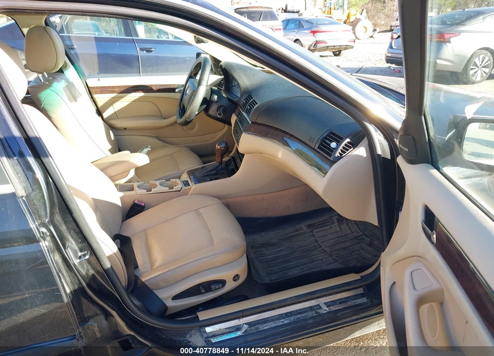 2004 BMW 330XI VIN: WBAEW53444PN32362