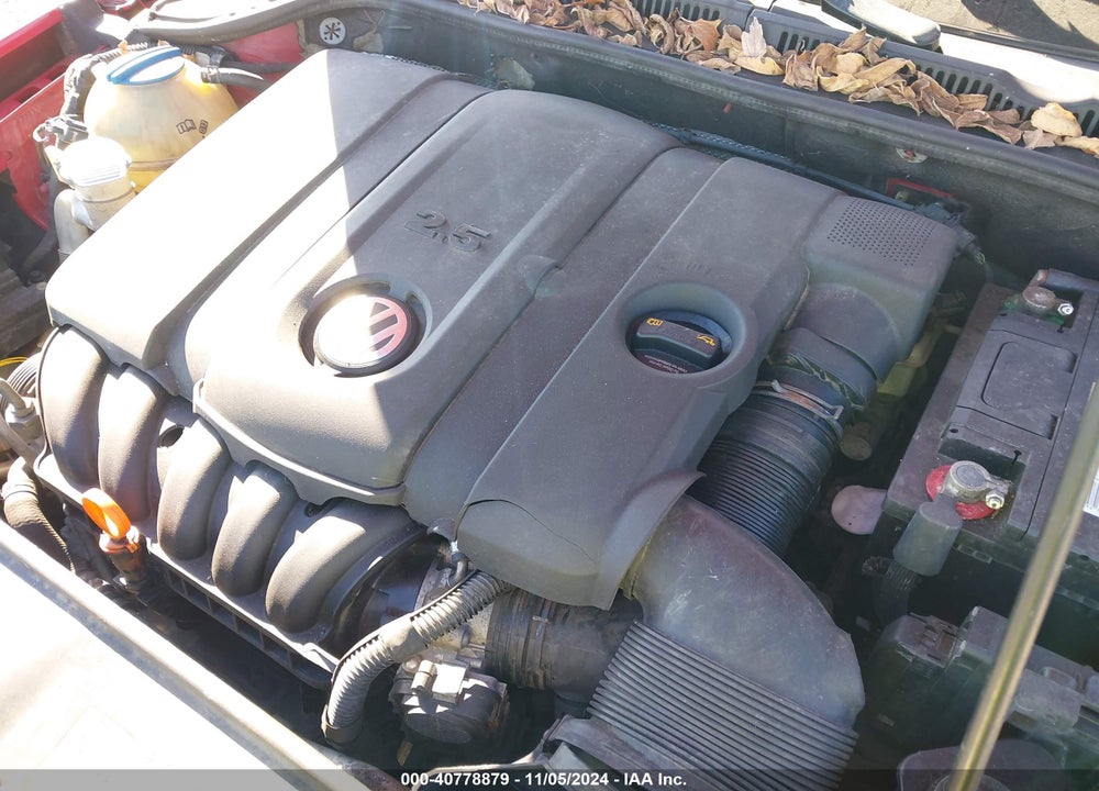 2011 VOLKSWAGEN JETTA 2.5L SE VIN: 3VWDZ7AJ1BM357109