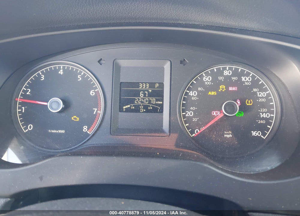 2011 VOLKSWAGEN JETTA 2.5L SE VIN: 3VWDZ7AJ1BM357109