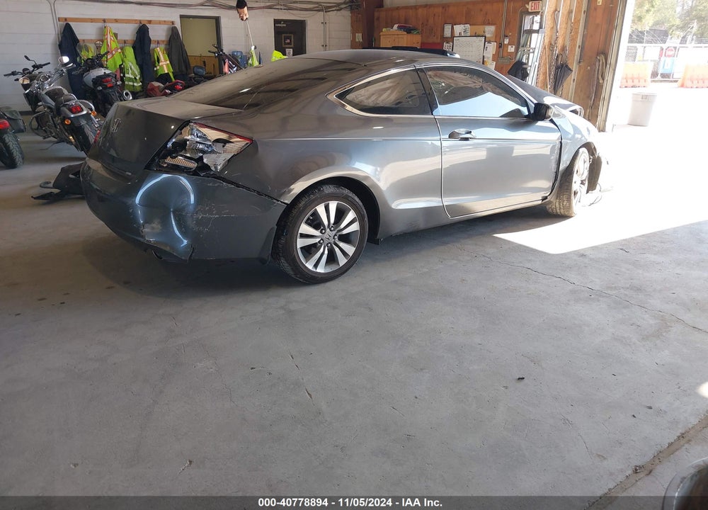 2011 HONDA ACCORD 2.4 EX VIN: 1HGCS1B7XBA002229