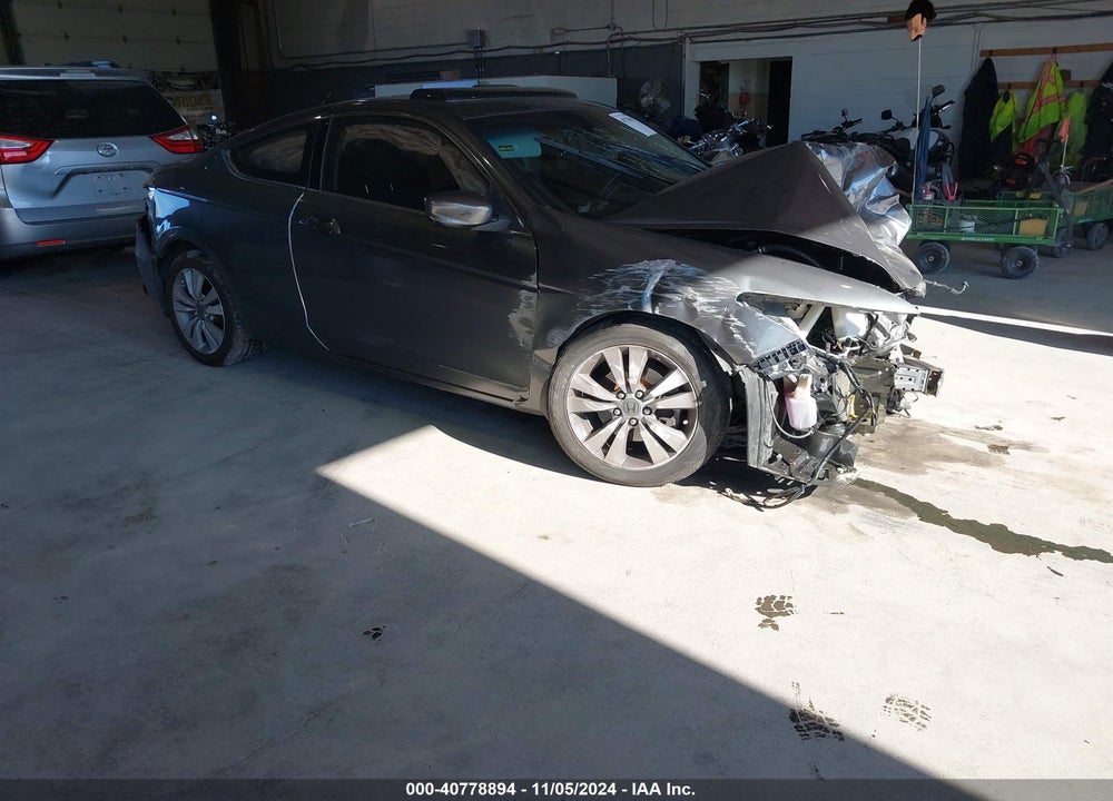 2011 HONDA ACCORD 2.4 EX VIN: 1HGCS1B7XBA002229