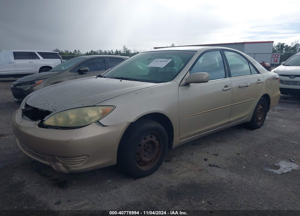 2005 TOYOTA CAMRY LE VIN: 4T1BE32K15U555755