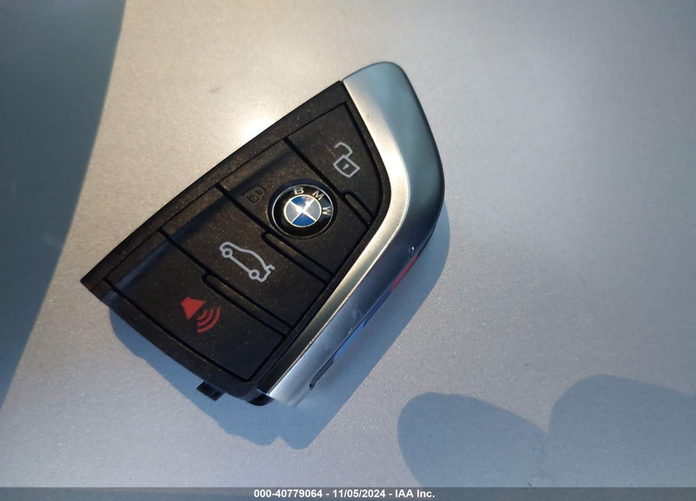 2025 BMW M340I VIN: 3MW59FT05S8E98325