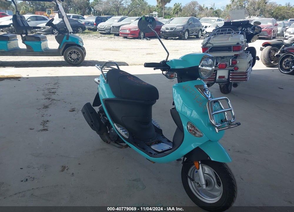 2018 GENUINE SCOOTER CO. BUDDY 50 VIN: RFVPAP5A6J1123356
