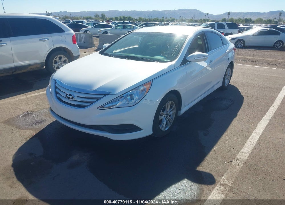 2014 HYUNDAI SONATA GLS VIN: 5NPEB4AC9EH929825