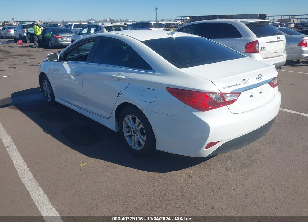 2014 HYUNDAI SONATA GLS VIN: 5NPEB4AC9EH929825