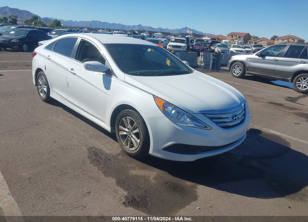2014 HYUNDAI SONATA GLS VIN: 5NPEB4AC9EH929825