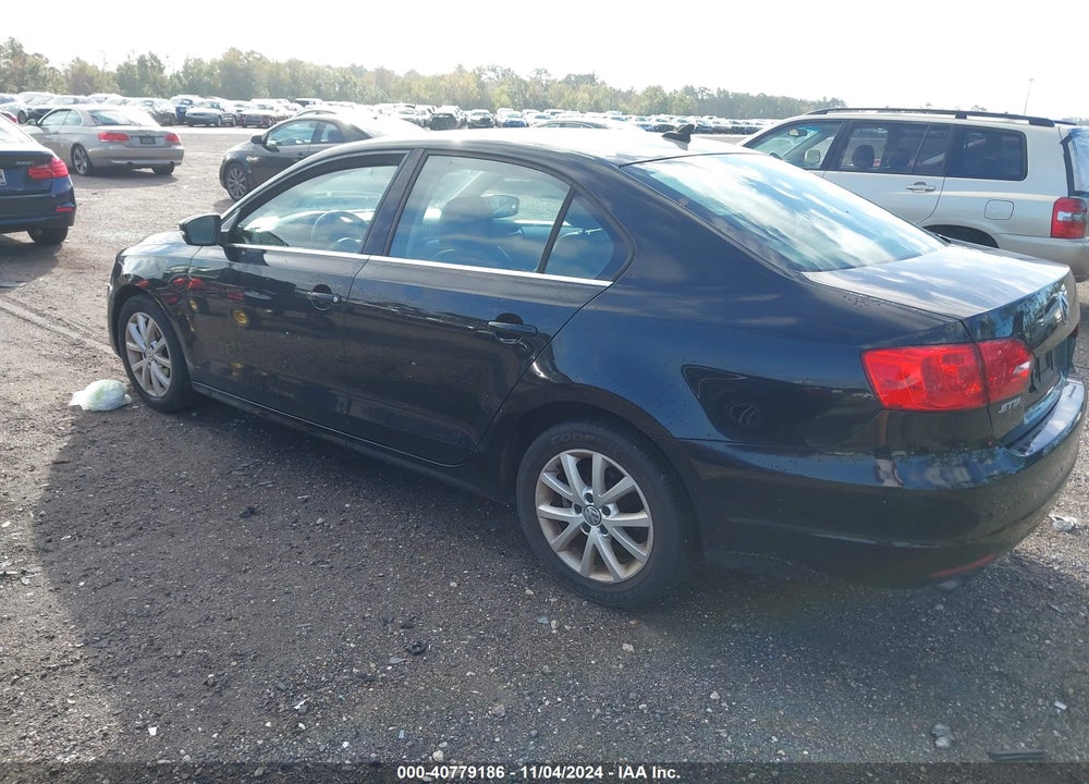 2014 VOLKSWAGEN JETTA 1.8T SE VIN: 3VWD07AJ1EM435712