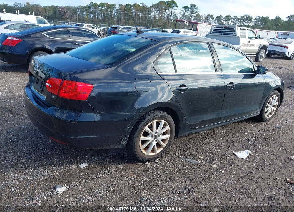 2014 VOLKSWAGEN JETTA 1.8T SE VIN: 3VWD07AJ1EM435712