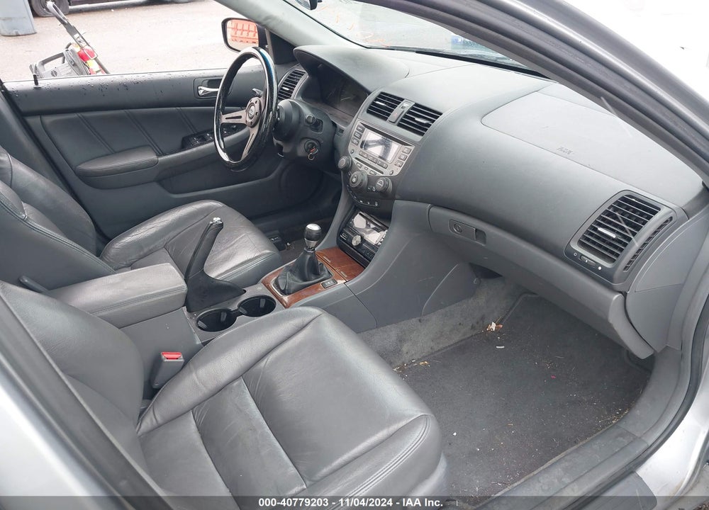 2007 HONDA ACCORD 3.0 EX VIN: 1HGCM65517A024886