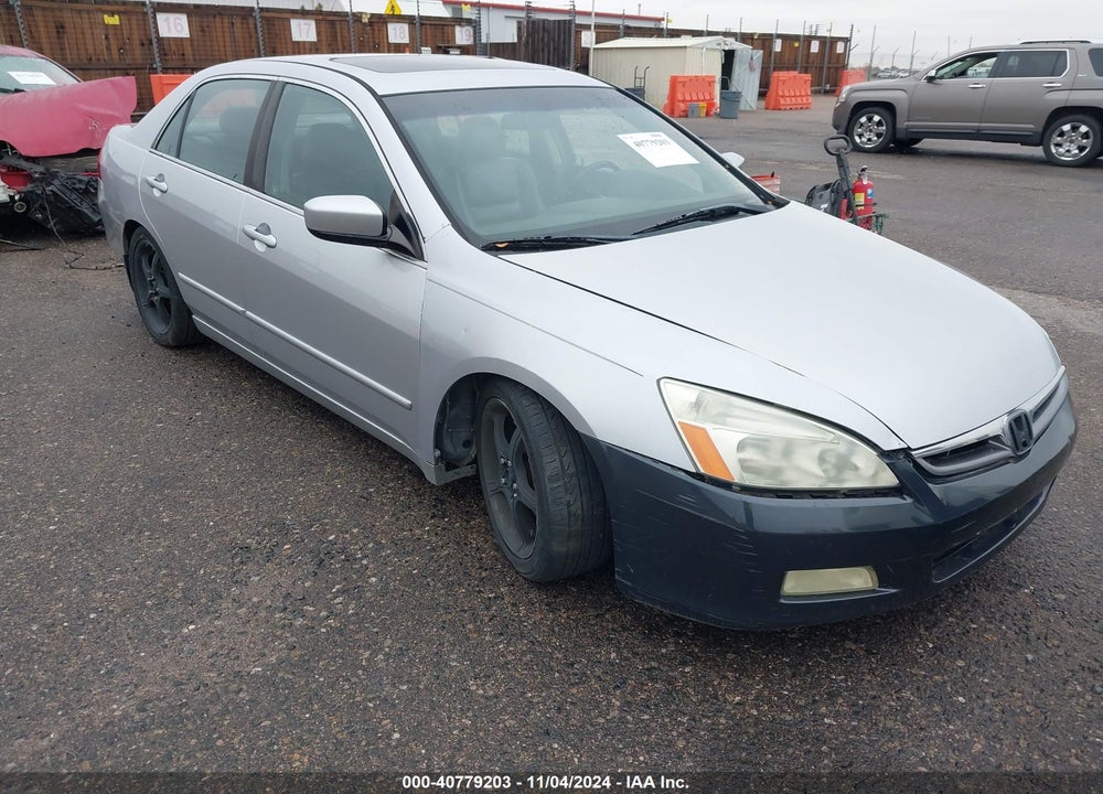 2007 HONDA ACCORD 3.0 EX VIN: 1HGCM65517A024886