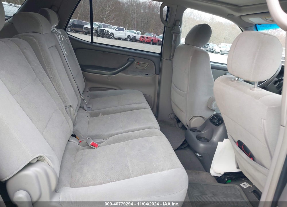 2006 TOYOTA SEQUOIA SR5 V8 VIN: 5TDBT44A96S267749