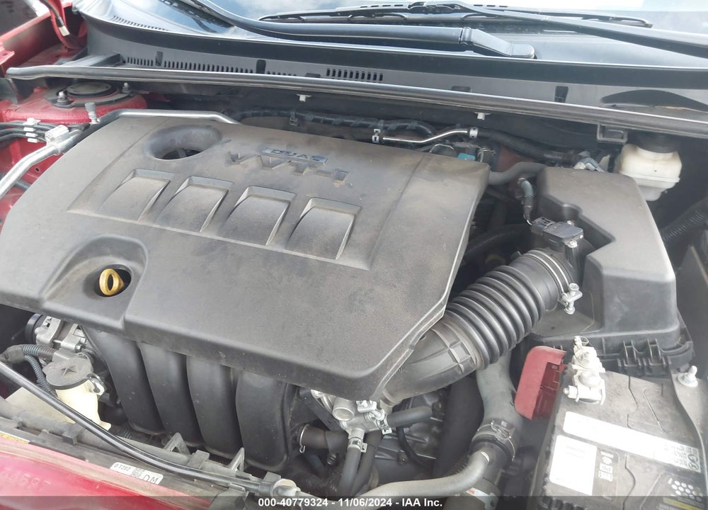 2017 TOYOTA COROLLA SE VIN: 5YFBURHEXHP660002