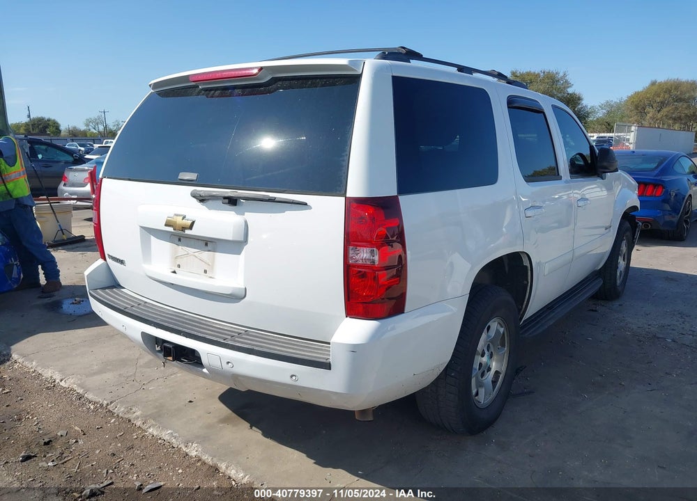 2007 CHEVROLET TAHOE LT VIN: 1GNFC13027R379499
