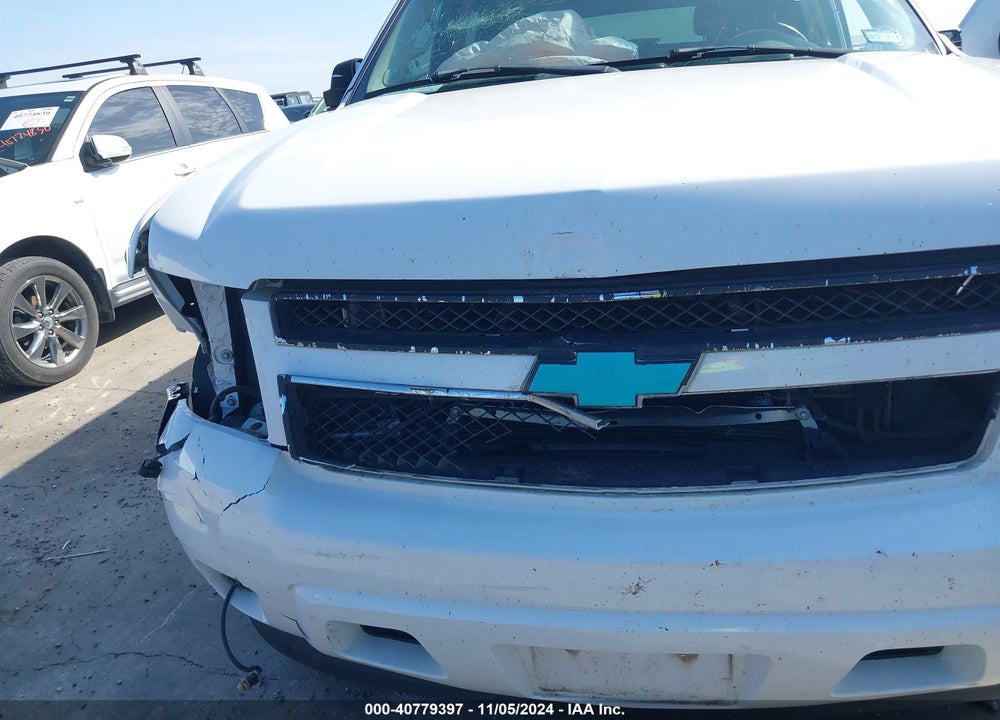 2007 CHEVROLET TAHOE LT VIN: 1GNFC13027R379499