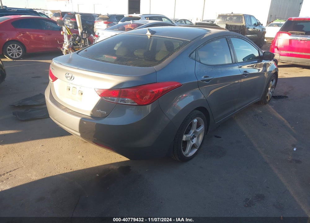 2013 HYUNDAI ELANTRA LIMITED VIN: 5NPDH4AE3DH176139