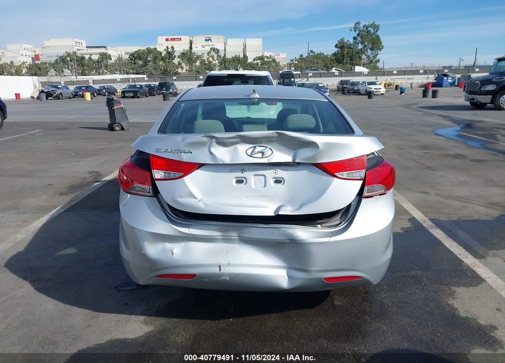 2013 HYUNDAI ELANTRA GLS VIN: 5NPDH4AEXDH387676