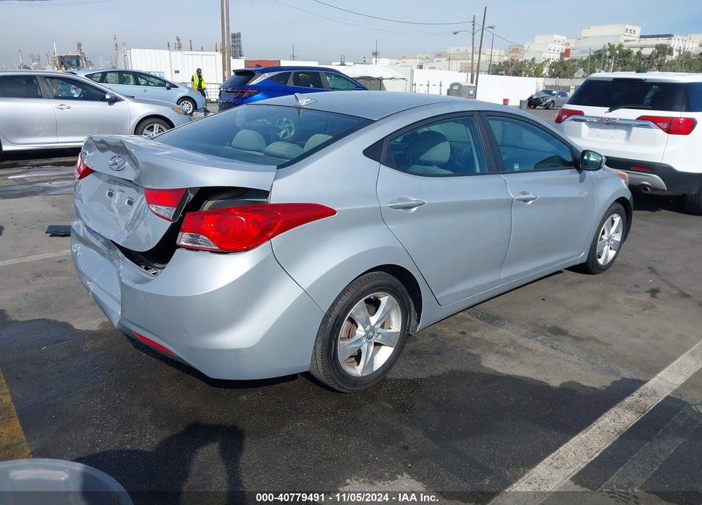 2013 HYUNDAI ELANTRA GLS VIN: 5NPDH4AEXDH387676