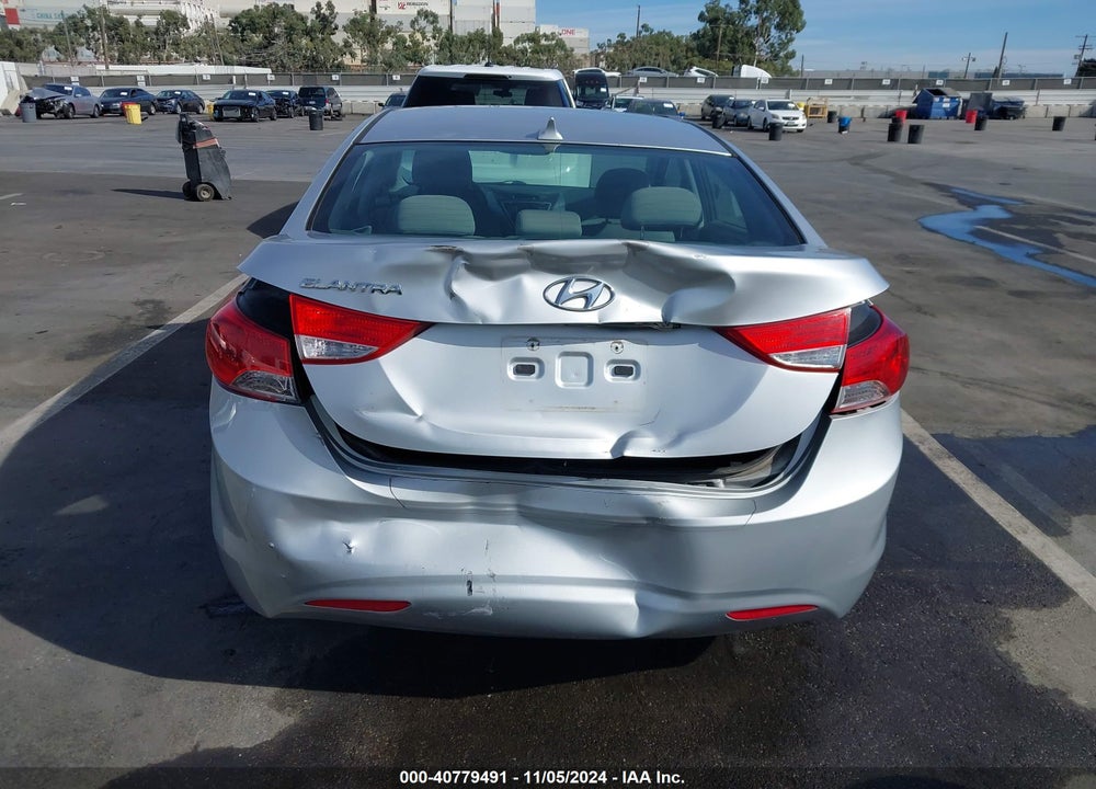 2013 HYUNDAI ELANTRA GLS VIN: 5NPDH4AEXDH387676