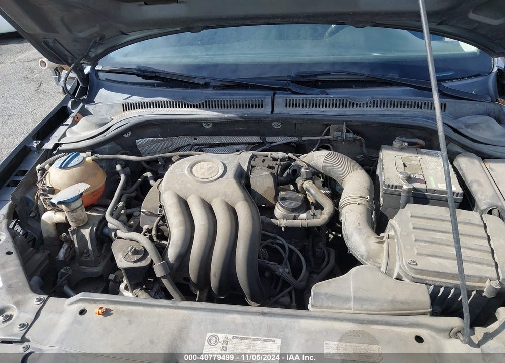 2013 VOLKSWAGEN JETTA 2.0L S VIN: 3VW1K7AJ1DM306977