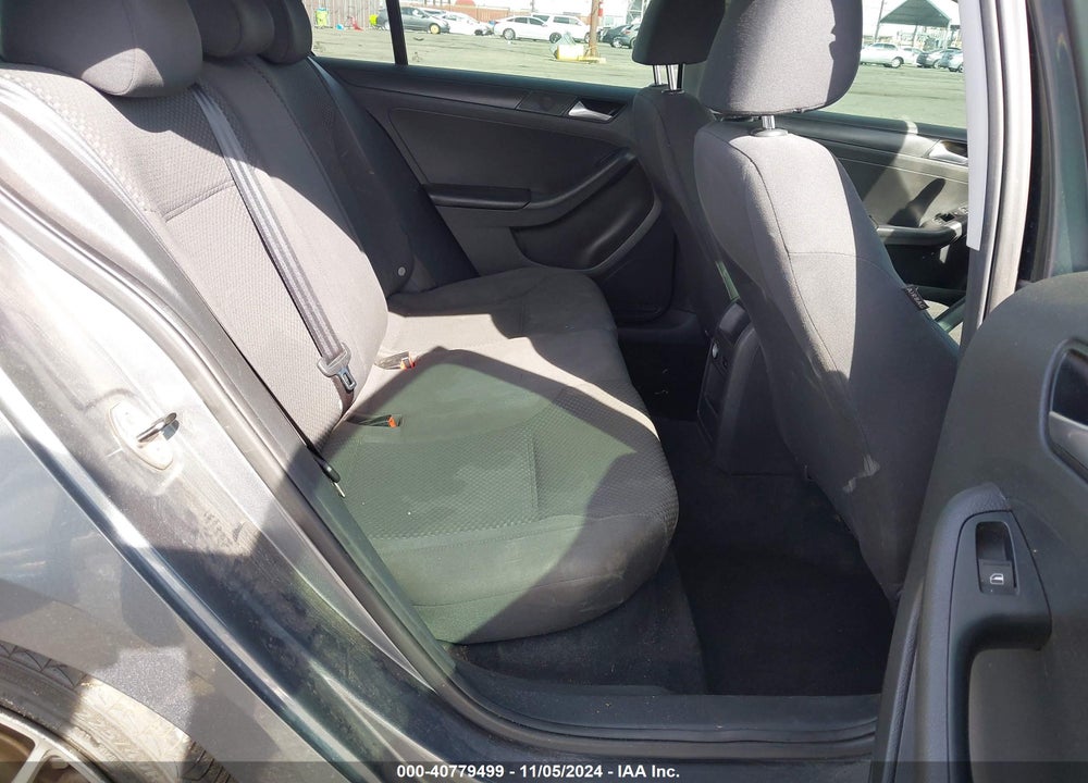 2013 VOLKSWAGEN JETTA 2.0L S VIN: 3VW1K7AJ1DM306977
