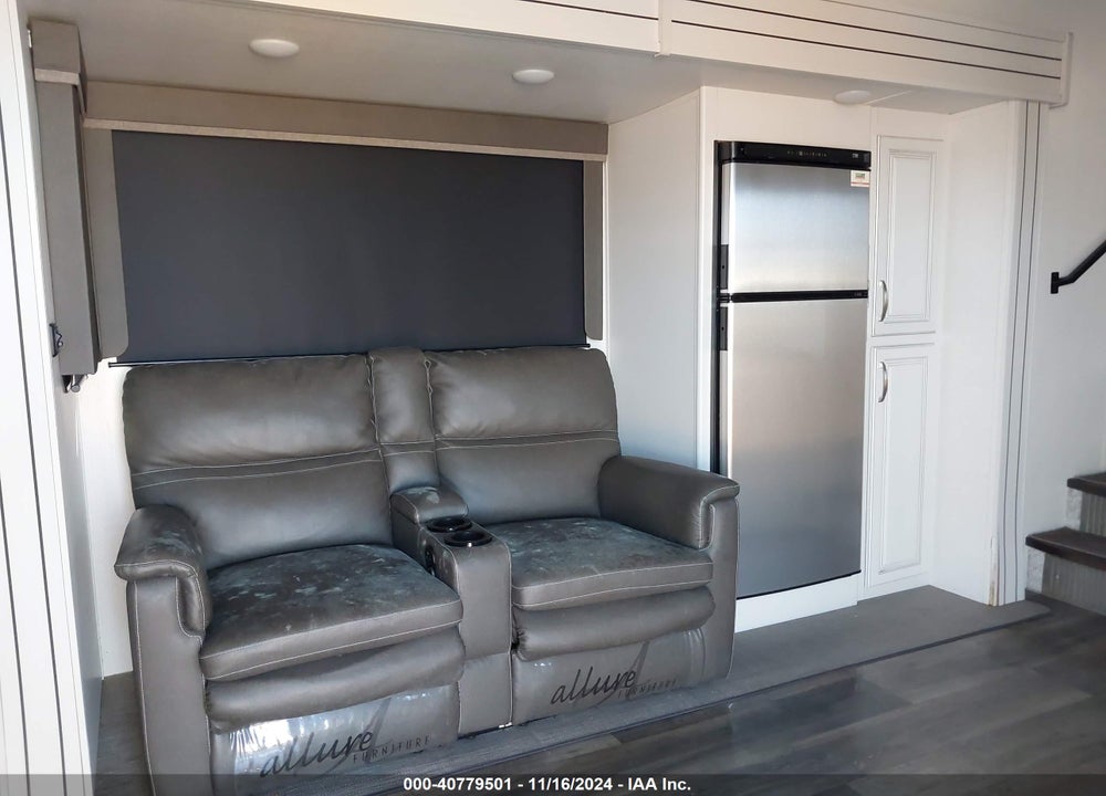 2022 KEYSTONE OTHER VIN: 4YDFCGL20NV501517