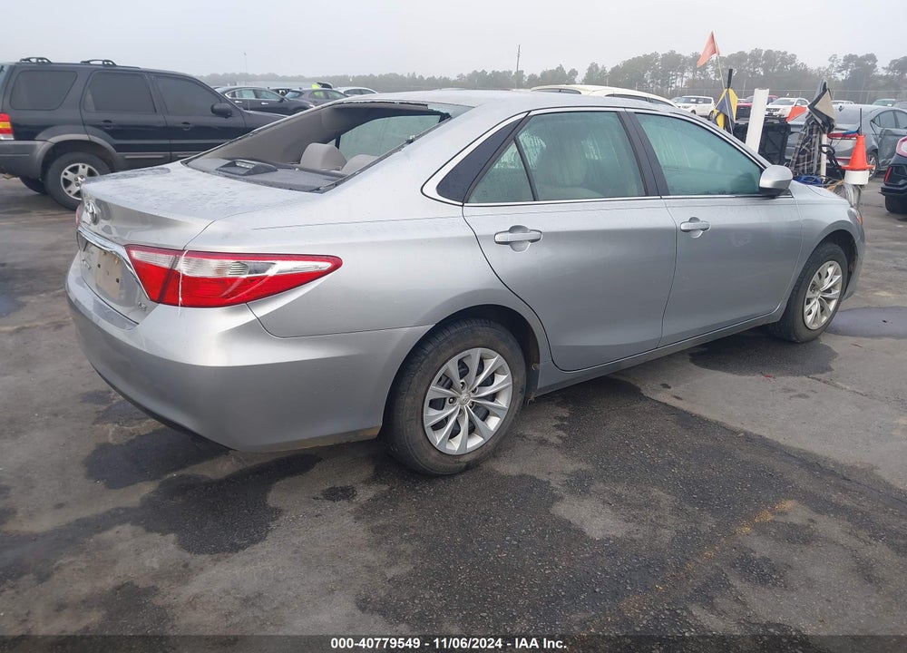 2016 TOYOTA CAMRY LE VIN: 4T4BF1FK5GR555827