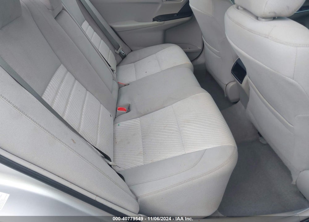 2016 TOYOTA CAMRY LE VIN: 4T4BF1FK5GR555827