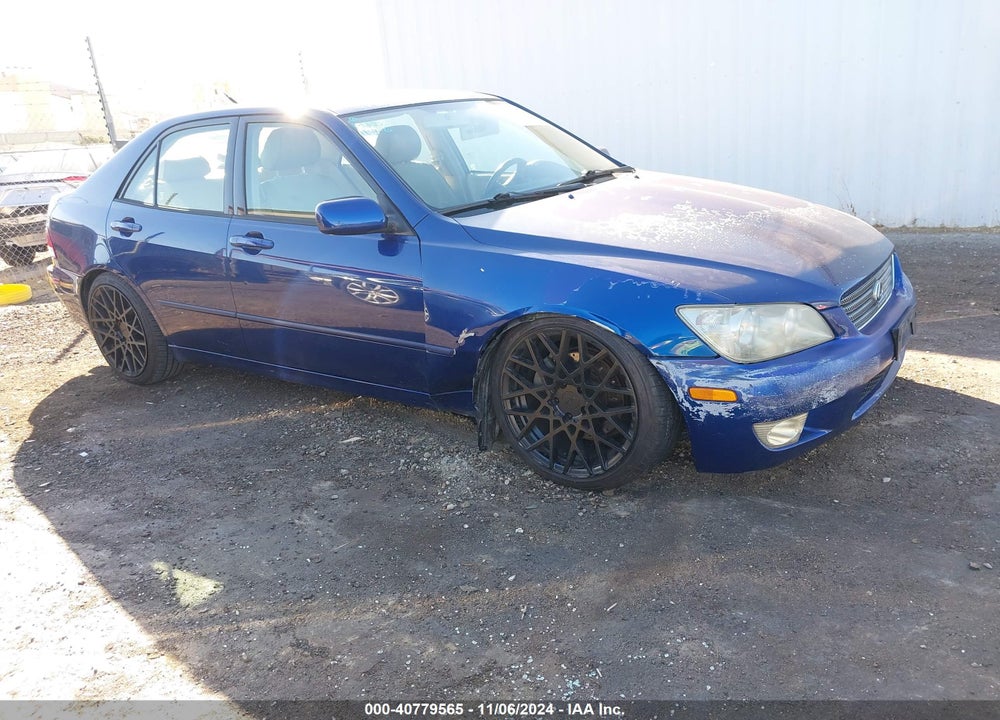 2001 LEXUS IS 300 VIN: JTHBD182910005741