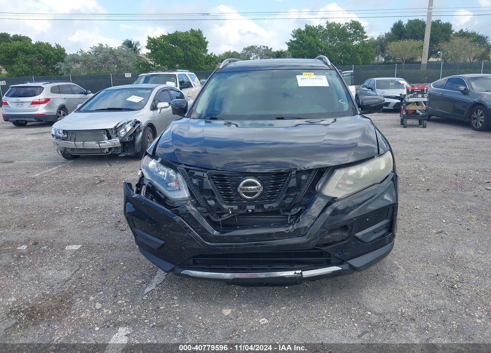 2018 NISSAN ROGUE SV VIN: 5N1AT2MT5JC788684