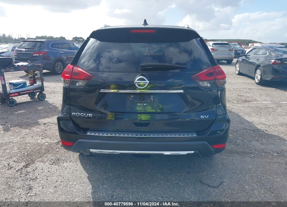 2018 NISSAN ROGUE SV VIN: 5N1AT2MT5JC788684