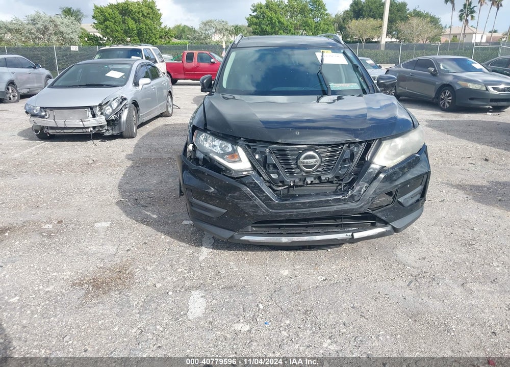 2018 NISSAN ROGUE SV VIN: 5N1AT2MT5JC788684