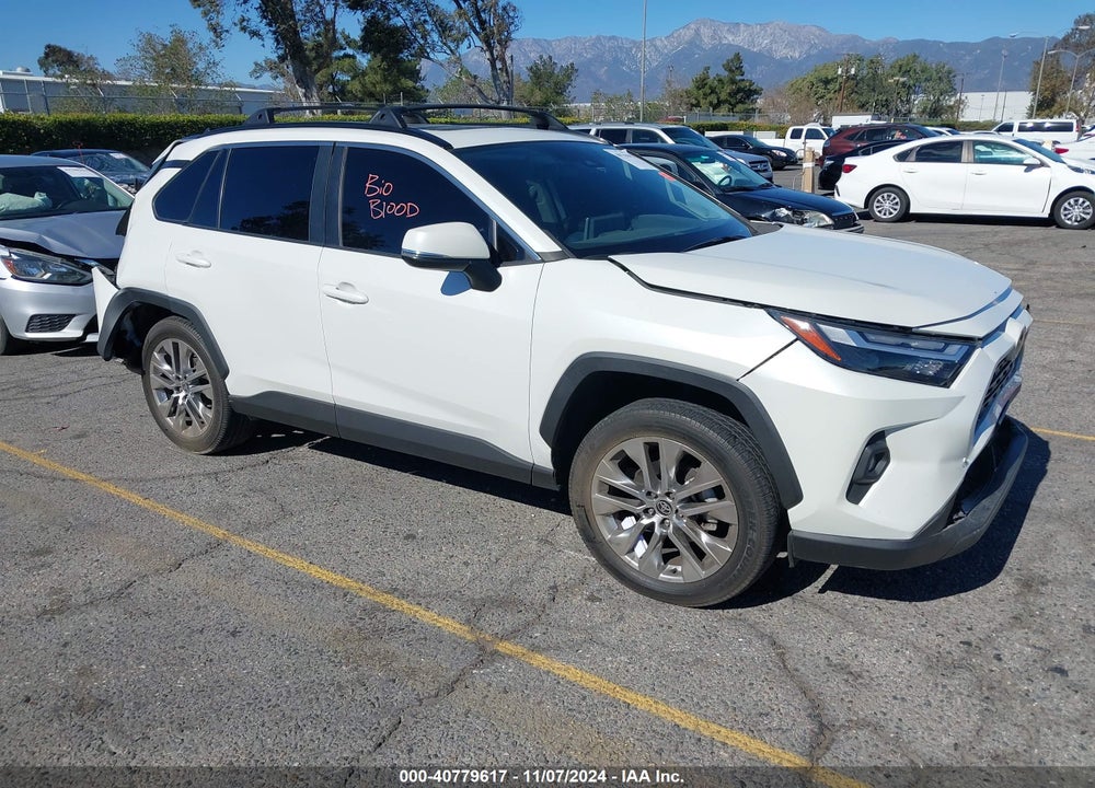 2022 TOYOTA RAV4 XLE PREMIUM VIN: 2T3C1RFV4NW185948