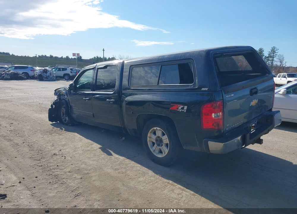 2013 CHEVROLET SILVERADO 1500 LT VIN: 3GCPKSE74DG322295