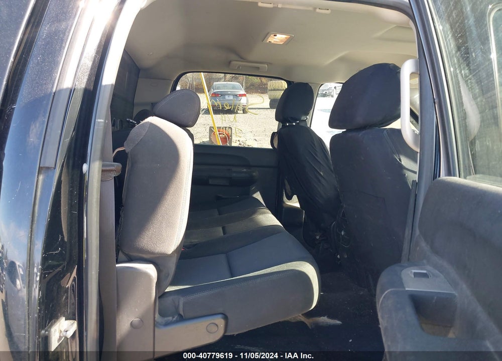 2013 CHEVROLET SILVERADO 1500 LT VIN: 3GCPKSE74DG322295