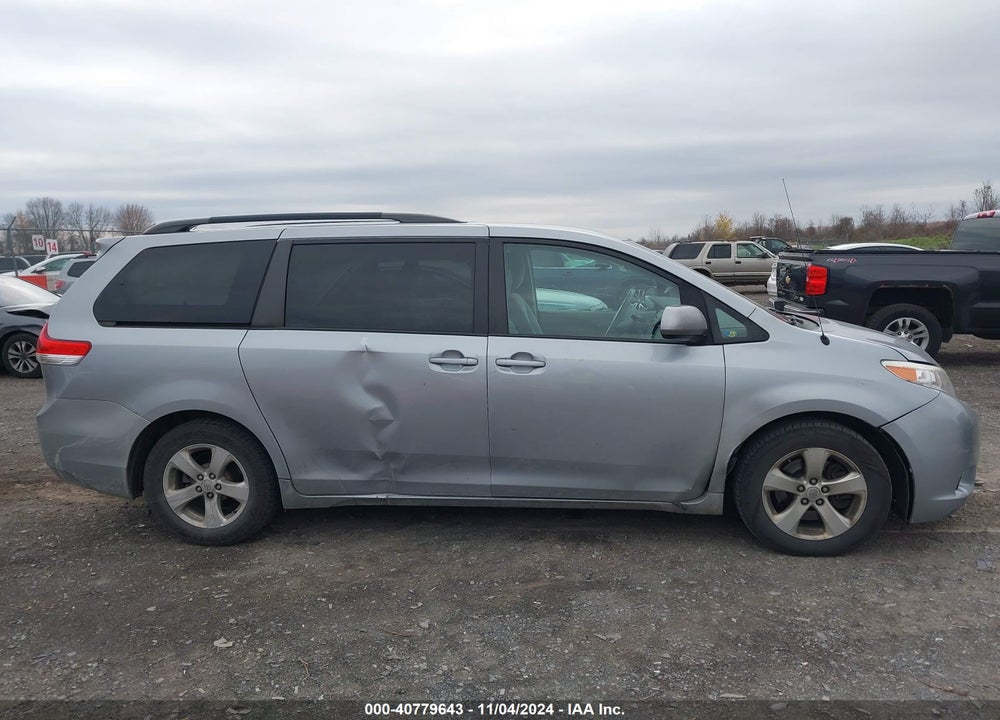 2014 TOYOTA SIENNA LE V6 8 PASSENGER VIN: 5TDKK3DC9ES505869