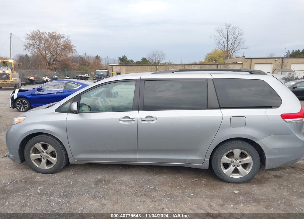 2014 TOYOTA SIENNA LE V6 8 PASSENGER VIN: 5TDKK3DC9ES505869