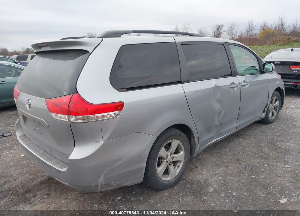 2014 TOYOTA SIENNA LE V6 8 PASSENGER VIN: 5TDKK3DC9ES505869