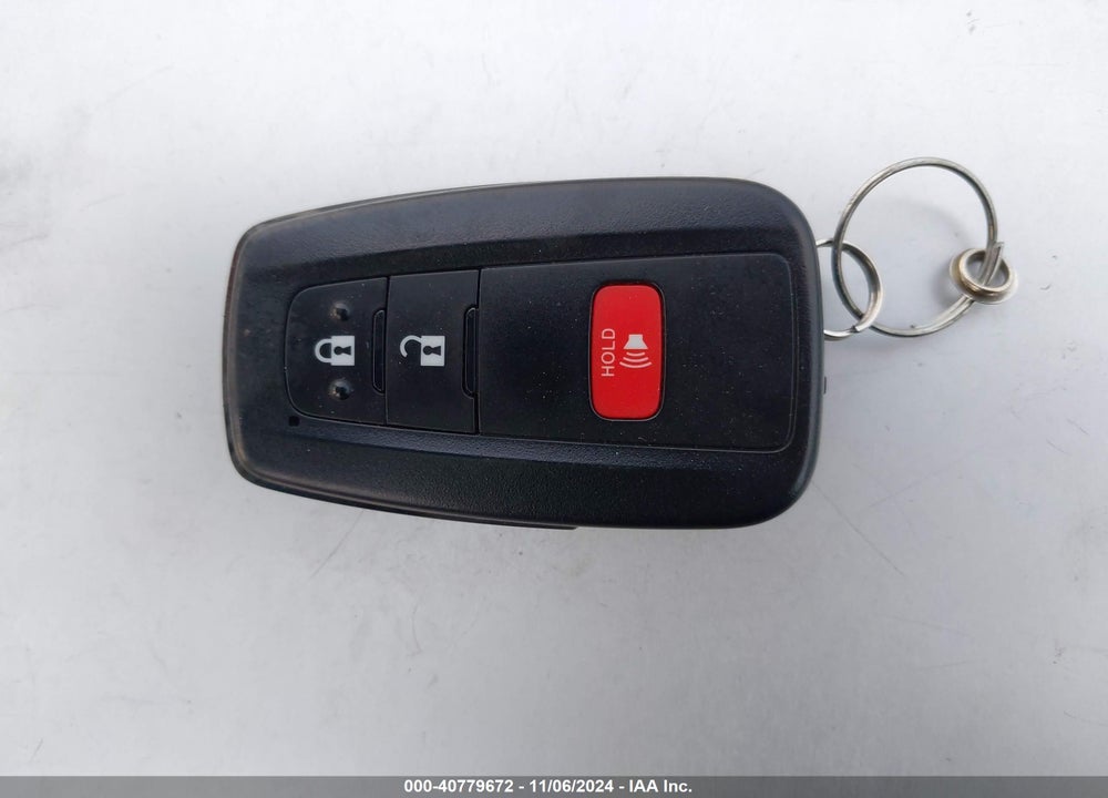 2023 TOYOTA RAV4 HYBRID XLE VIN: JTMRWRFV9PD196505