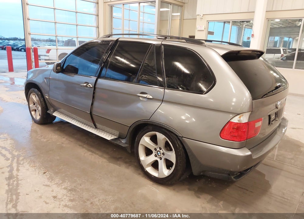 2005 BMW X5 4.4I VIN: 5UXFB53525LV18818