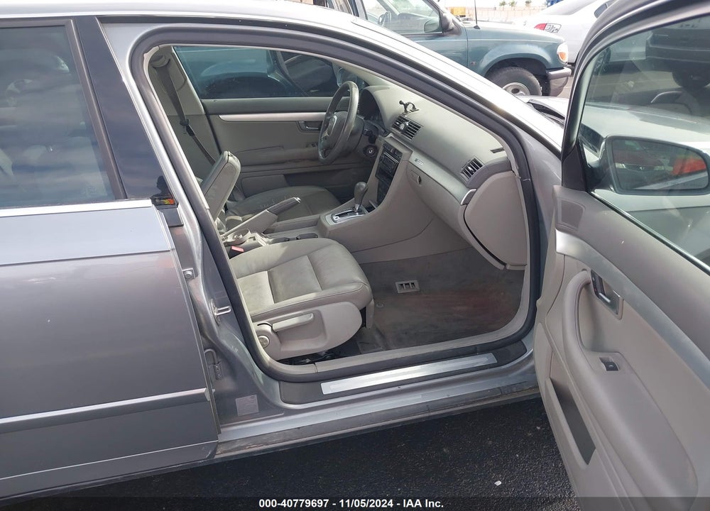 2007 AUDI A4 2.0T VIN: WAUDF78E17A120822