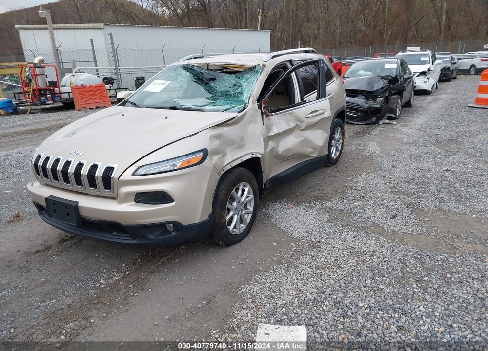 2015 JEEP CHEROKEE LATITUDE VIN: 1C4PJMCB6FW556691