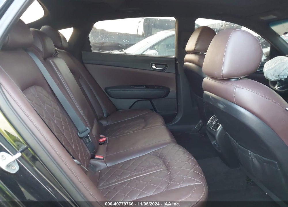 2018 KIA OPTIMA SX TURBO VIN: 5XXGV4L22JG187407