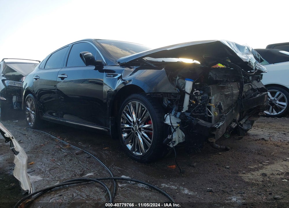 2018 KIA OPTIMA SX TURBO VIN: 5XXGV4L22JG187407