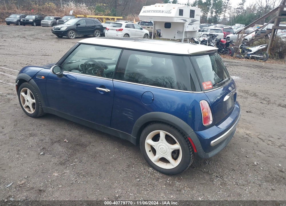 2003 MINI COOPER VIN: WMWRC33473TE19335