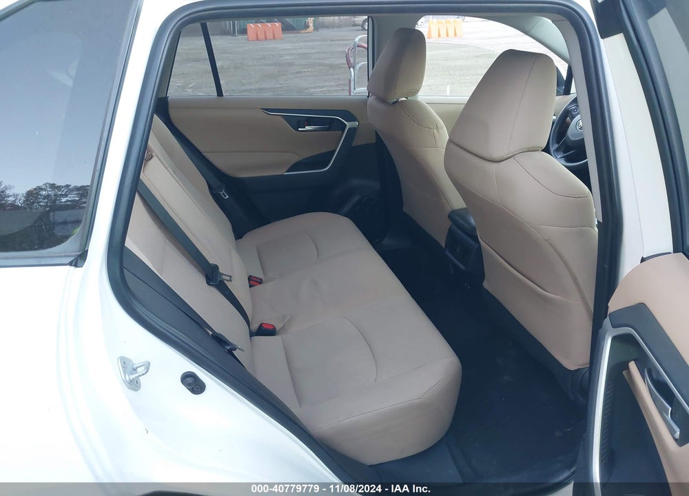 2019 TOYOTA RAV4 XLE VIN: JTMP1RFV9KD012355