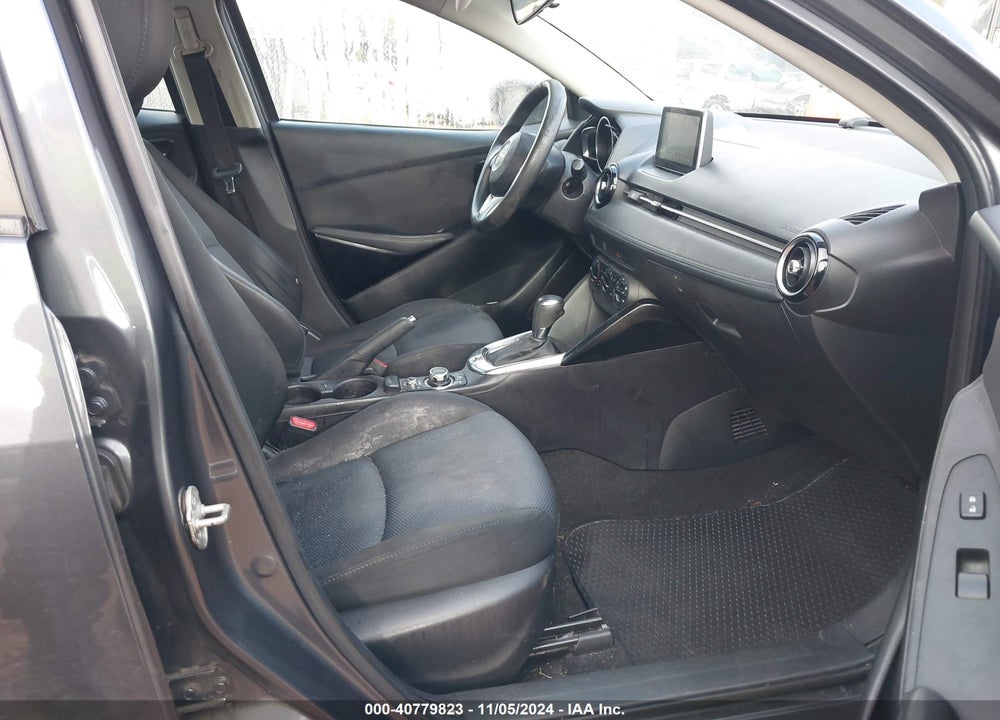 2016 SCION IA BASE A6 VIN: 3MYDLBZV5GY144129