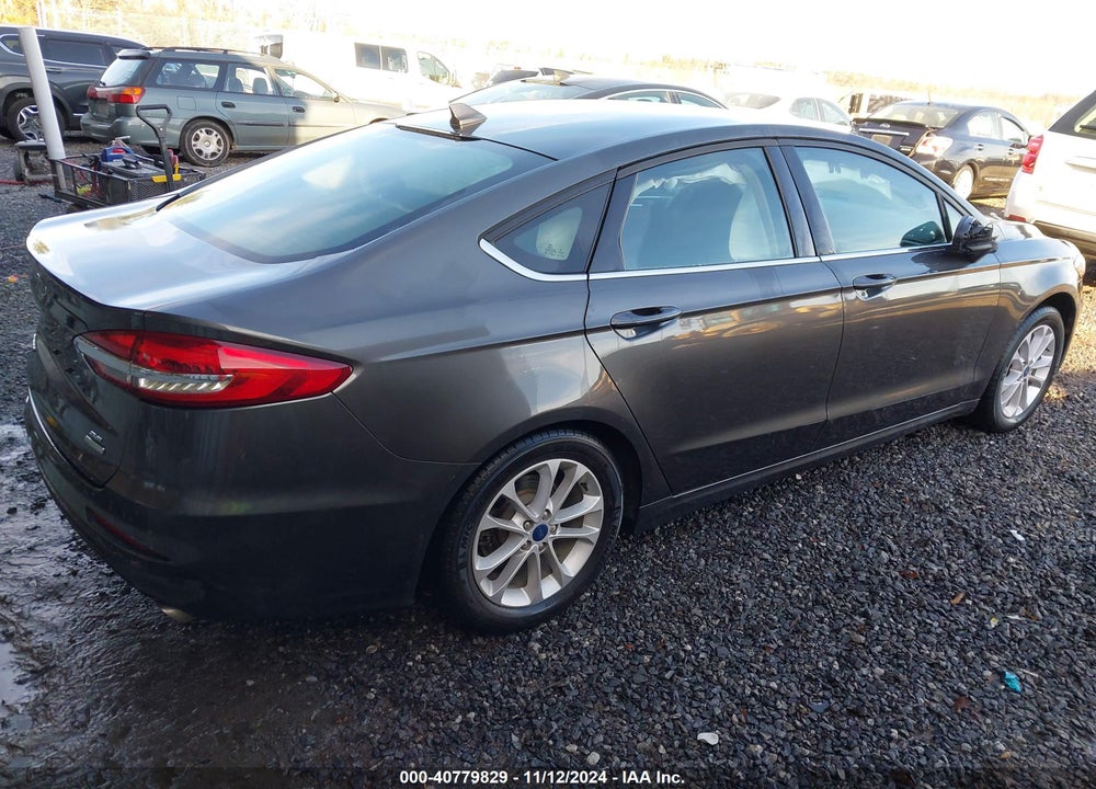 2020 FORD FUSION SE VIN: 3FA6P0HD5LR163749