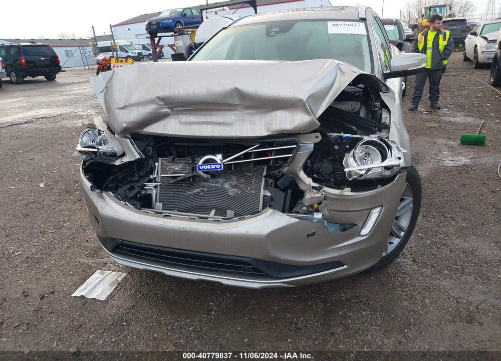 2016 VOLVO XC60 T6 DRIVE-E VIN: YV449MRK0G2876338