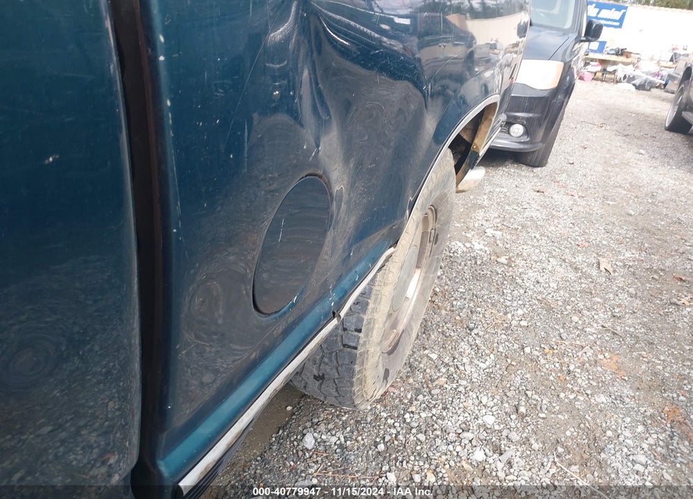 1997 GMC SIERRA 1500 SL WIDESIDE VIN: 2GTEK19R8V1551781